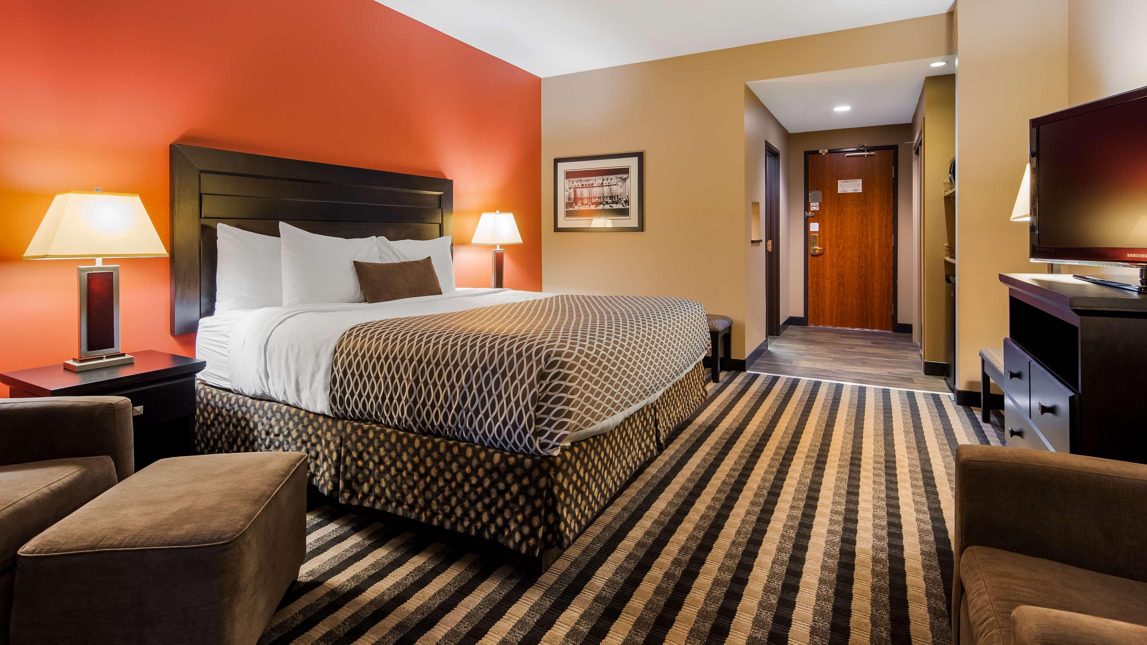 Best Western Blairmore Saskatoon Exterior photo