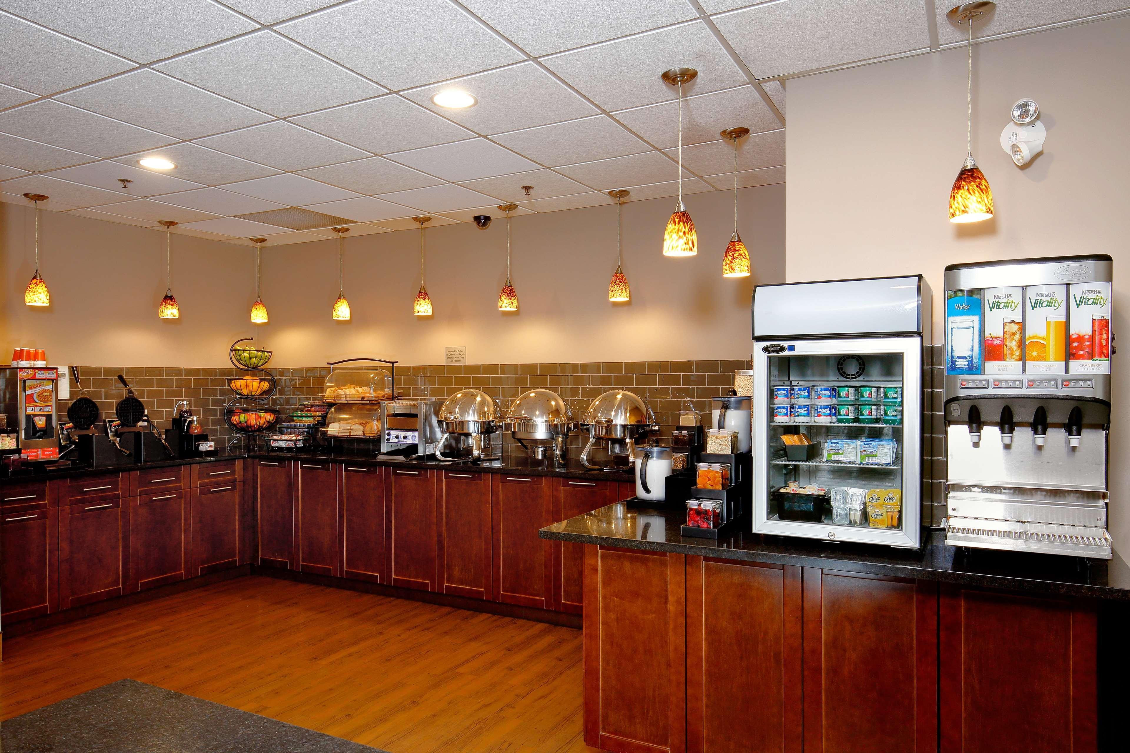 Best Western Blairmore Saskatoon Exterior photo