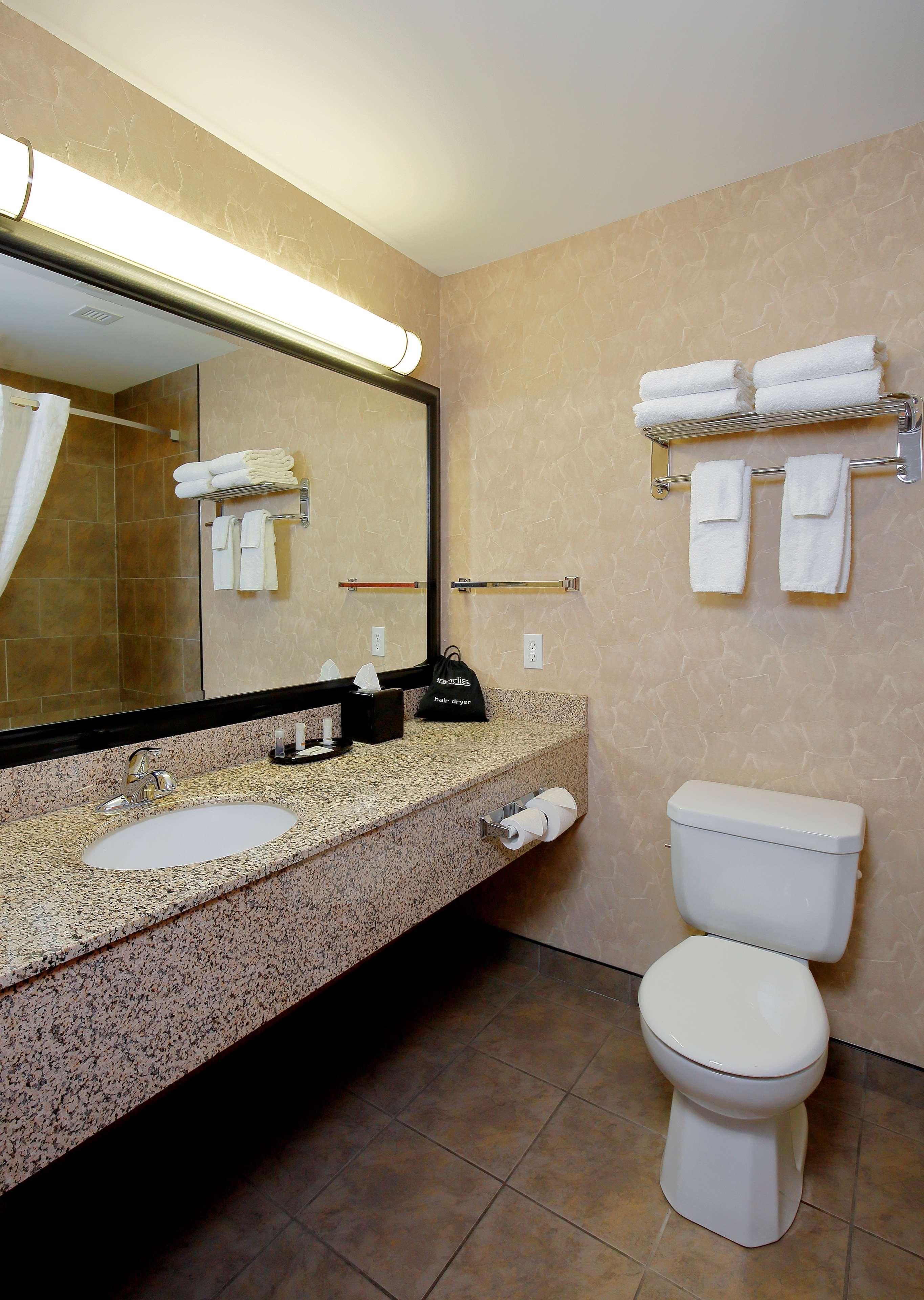 Best Western Blairmore Saskatoon Exterior photo