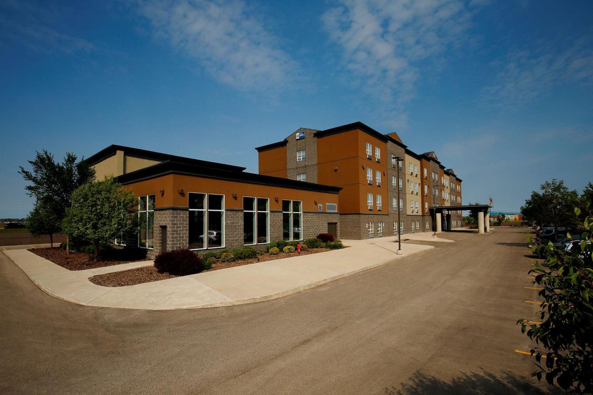 Best Western Blairmore Saskatoon Exterior photo